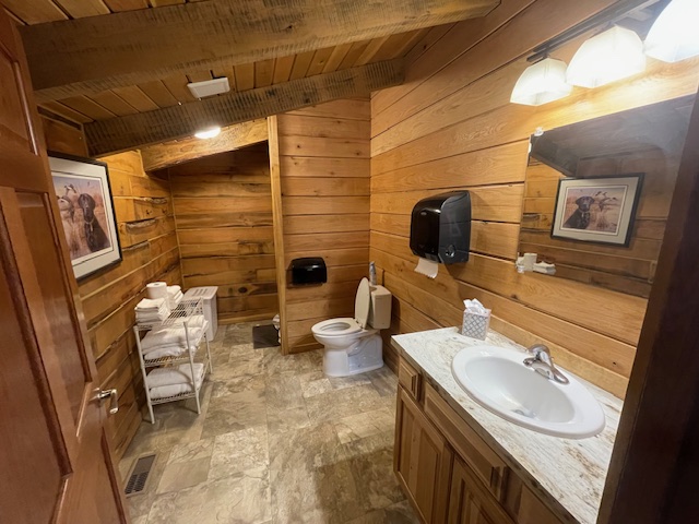 cabin-IMG_7815